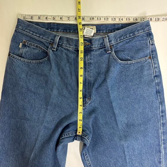 LL Bean Mens Straight Classic Fit Blue Jeans 100% Cotton 37x32 - Picture 8 of 9